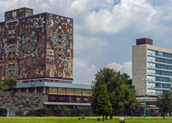Sin clases presenciales, paros en la UNAM afectan a 256 mil alumnos.