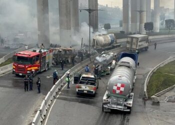 Sube a 10 cifra de fallecidos por explosión de pipa de gas en Iztapalapa