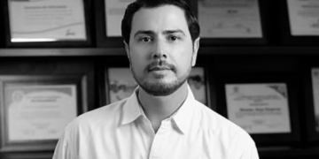Asesinan a Bernardo Bravo, líder limonero de Michoacán.