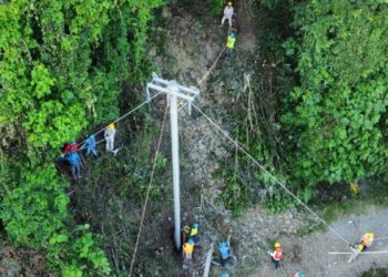 CFE restablece al 100% el suministro eléctrico en estados afectados por lluvia