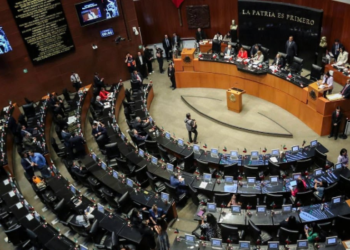 Con 76 votos, Senado aprueba reforma a la Ley de Amparo