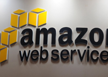 Sitios web y apps experimentan fallas debido a AWS.