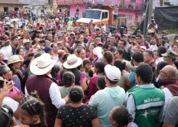 Sheinbaum y Menchaca coordinan acciones para apoyar a familias afectadas por lluvias