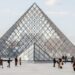 Museo de Louvre traslada varias joyas al Banco de Francia
