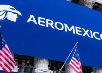Aeroméxico toca la campana de Wall Street en NY.