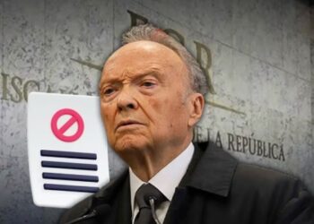 Sheinbaum asegura que abogados analizan documento sobre Gertz Manero