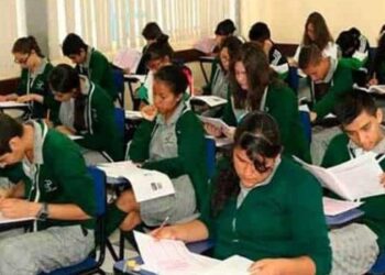 Alumnos de tercero de secundaria presentan rezago en matemáticas