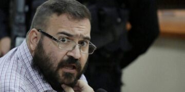 FGR tratará de evitar que Javier Duarte salga de prisión.