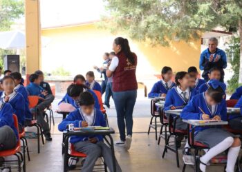 IHE fortalece hábitos de lectura y educación en valores