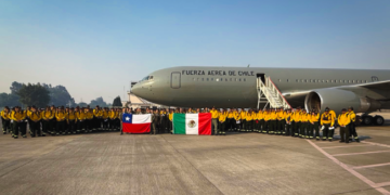 Llegan a Chile brigadistas mexicanos a combatir incendios.