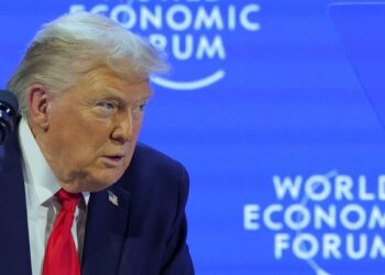 Foro de Davos: Donald Trump insiste en comprar Groenlandia