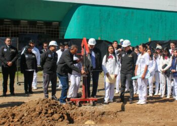 Inicia construcción del Hospital-Escuela en la UTSH