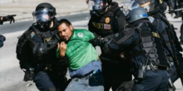 Jefe de ICE tendrá que comparecer por arrestos irregulares en Minnesota