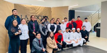 UTVM presenta recetario gastronómico a base de chapulín