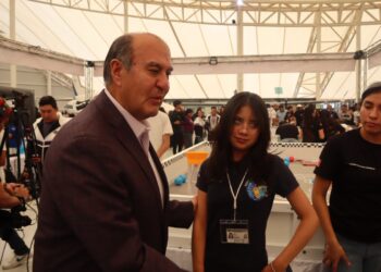 Talento hidalguense avanza al Nacional de Robótica VEX-STEM