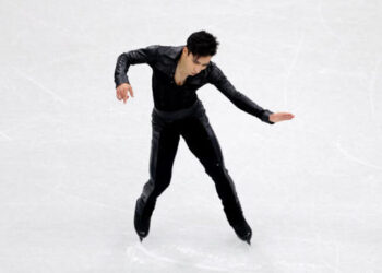 Donovan Carrillo es ovacionado al ritmo de Elvis Presley en Milán-Cortina