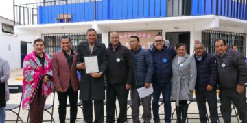 Natividad Castrejón reinaugura Centro de Atención Múltiple en Cuautepec