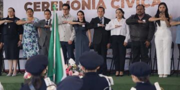 Historia de Valle de Bravo nos une; Michelle Núñez en 201 aniversario de su constitución