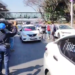Taxistas bloquean el AICM; exigen freno a Uber y Didi.