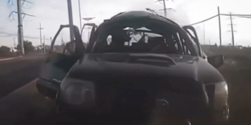 Camioneta explota sobre la carretera México-Pachuca (VIDEO)