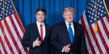 Renuncia director de Contraterrorismo de EU por guerra en Irán.