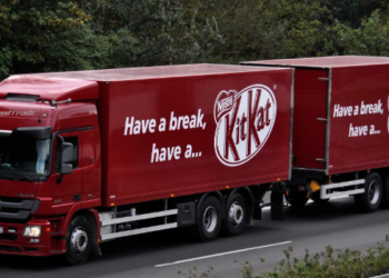 Roban doce toneladas de barras de Kit Kat en Europa.