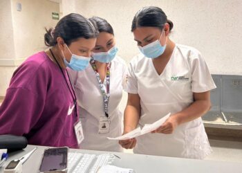 La UTSH contribuye a la visión educativa que promueve el titular de la SEPH, Natividad Castrejón, orientada a fortalecer la formación práctica del estudiantado.