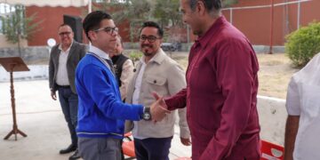 Natividad Castrejón entrega infraestructura educativa en Epazoyucan