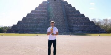 Trofeo Mundial de Futbol visita Yucatán