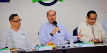Fortalece SEPH excelencia educativa en Hidalgo