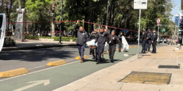 Muere mujer tras caer de más de 10 pisos de la Torre Reforma Latino