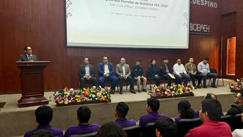 Abanderan a estudiantes de Hidalgo rumbo al Mundial de Robótica VEX
