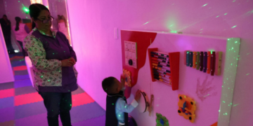 Fortalece Hidalgo atención educativa para estudiantes con autismo.