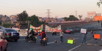 Termina bloqueo en la México-Pachuca, sigue el tráfico vial.