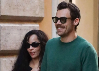 ¡Sorpresa! Harry Styles y Zoë Kravitz anuncian compromiso.