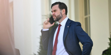 Trump designa al vicepresidente JD Vance como “zar del fraude”.