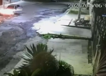 Conductor abandona a su hijo de 5 Años en Tlalpan (VIDEO).