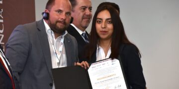 Egresada de ITESA obtiene segundo lugar en Premio de Excelencia Dual
