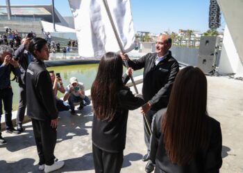 Natividad Castrejón abandera delegación hidalguense rumbo a la Olimpiada Nacional CONADE