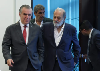 Carlos Slim anuncia inversión de 5 mmdd para México en 2026.