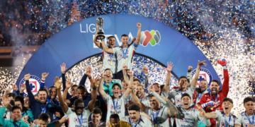Cruz Azul vence al Pumas y se convierte en campeón de la Liga MX.