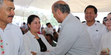 Celebran a maestras y maestros de la Huasteca hidalguense