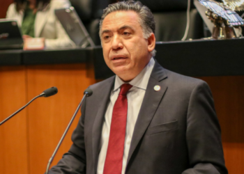Enrique Inzunza pide licencia al Senado tras señalamientos de EU.