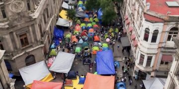 Fallece maestro oaxaqueño durante protesta de la CNTE en CDMX