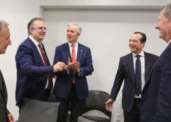 T-MEC: México inicia negociaciones bajo presión de EU.