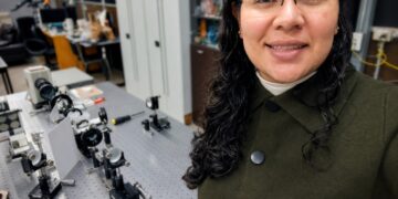 Investigadora de UTEC asume cargo en la Photonics Society