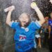 “Azul, azul”: aficionados cementeros celebran hasta la madrugada en Reforma