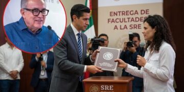 Roberto Velasco deja a Luisa María Alcalde facultades de la SRE