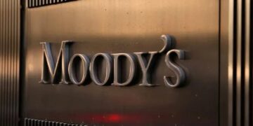 México cae al último nivel de grado de inversión tras golpe de Moody’s