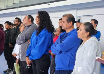 Fortalece IHE la enseñanza del baloncesto escolar en educación básica